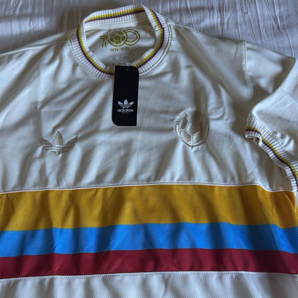 adidas beige Colombia soccer jersey - no name - XL - brand new